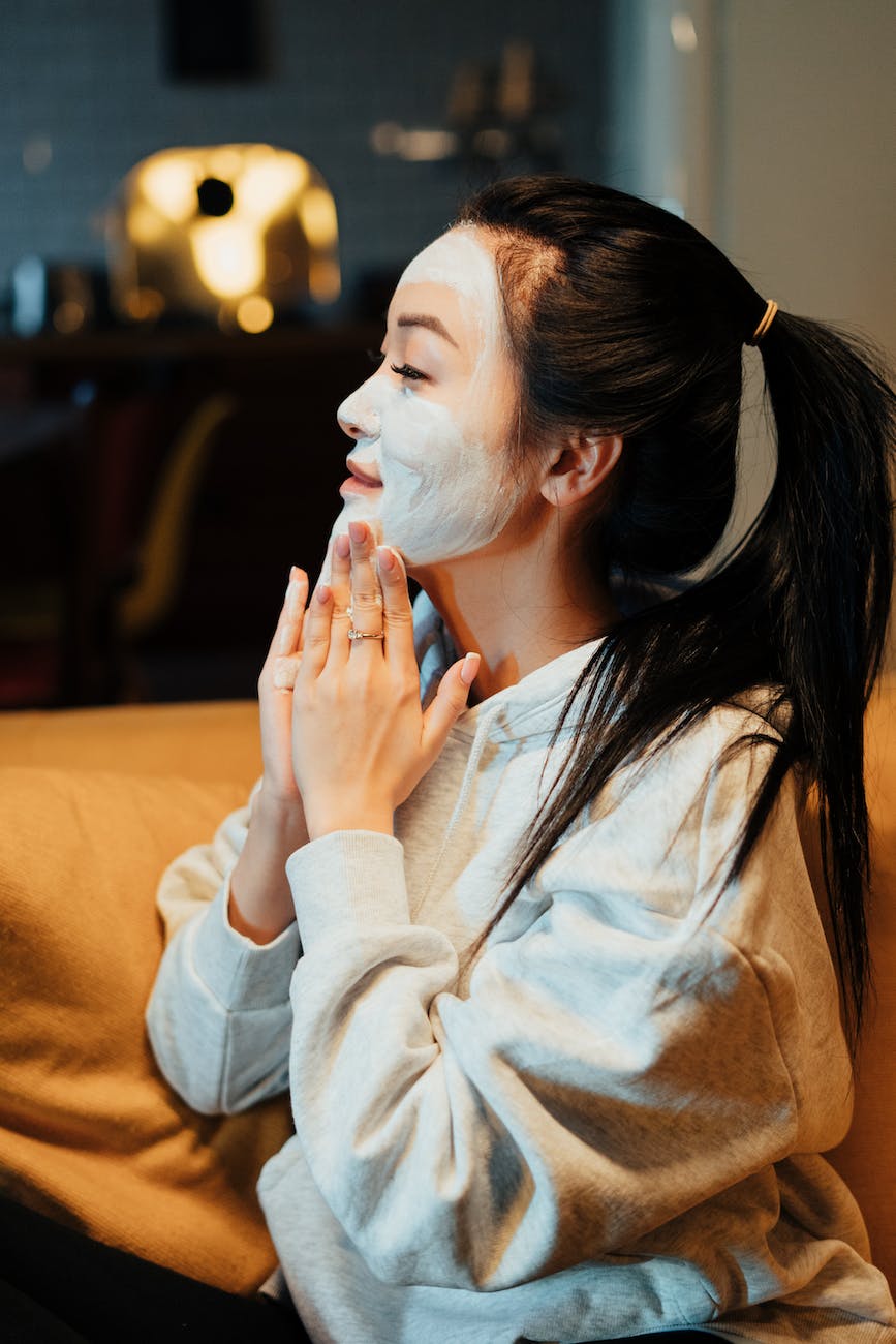 Sparčiai populiarėjanti korėjietiška kosmetika nepalieka abejingų: kodėl?